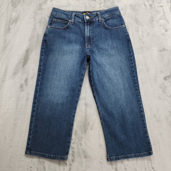 Lee Jeans Womens 6 Blue Relaxed Fit Mid Rise Crop Capri Straight Stretch Denim - Picture 1 of 11
